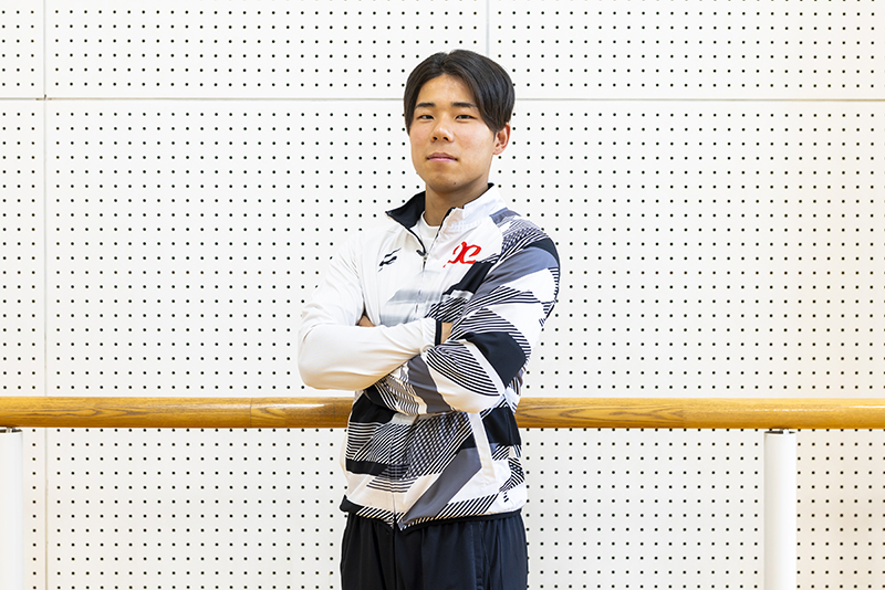 八並　亮介