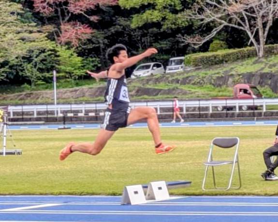 皓太先生　全九州都市対抗陸上競技大会　　　　　男子三段跳び　優勝🎊